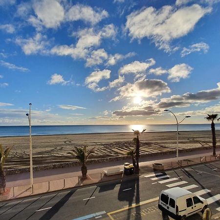 קאנט אן רוסיון Magnifique Vue Mer Avec Une Chambre - Nouria 55 - מראה חיצוני תמונה